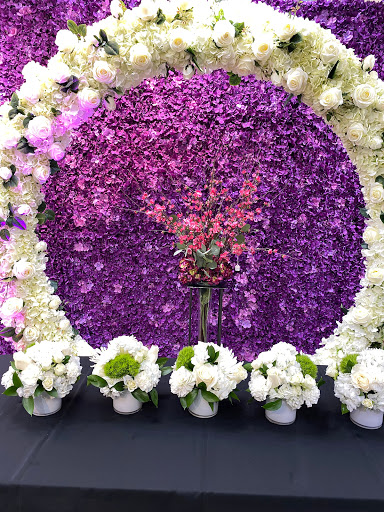 Florist «Ultima Florals», reviews and photos, 81-02 37th Ave, Jackson Heights, NY 11372, USA