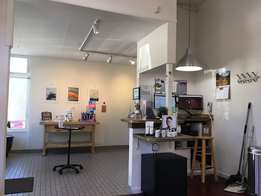 Beauty Salon «The Cutting Edge Salon», reviews and photos, 7773 Healdsburg Ave, Sebastopol, CA 95472, USA