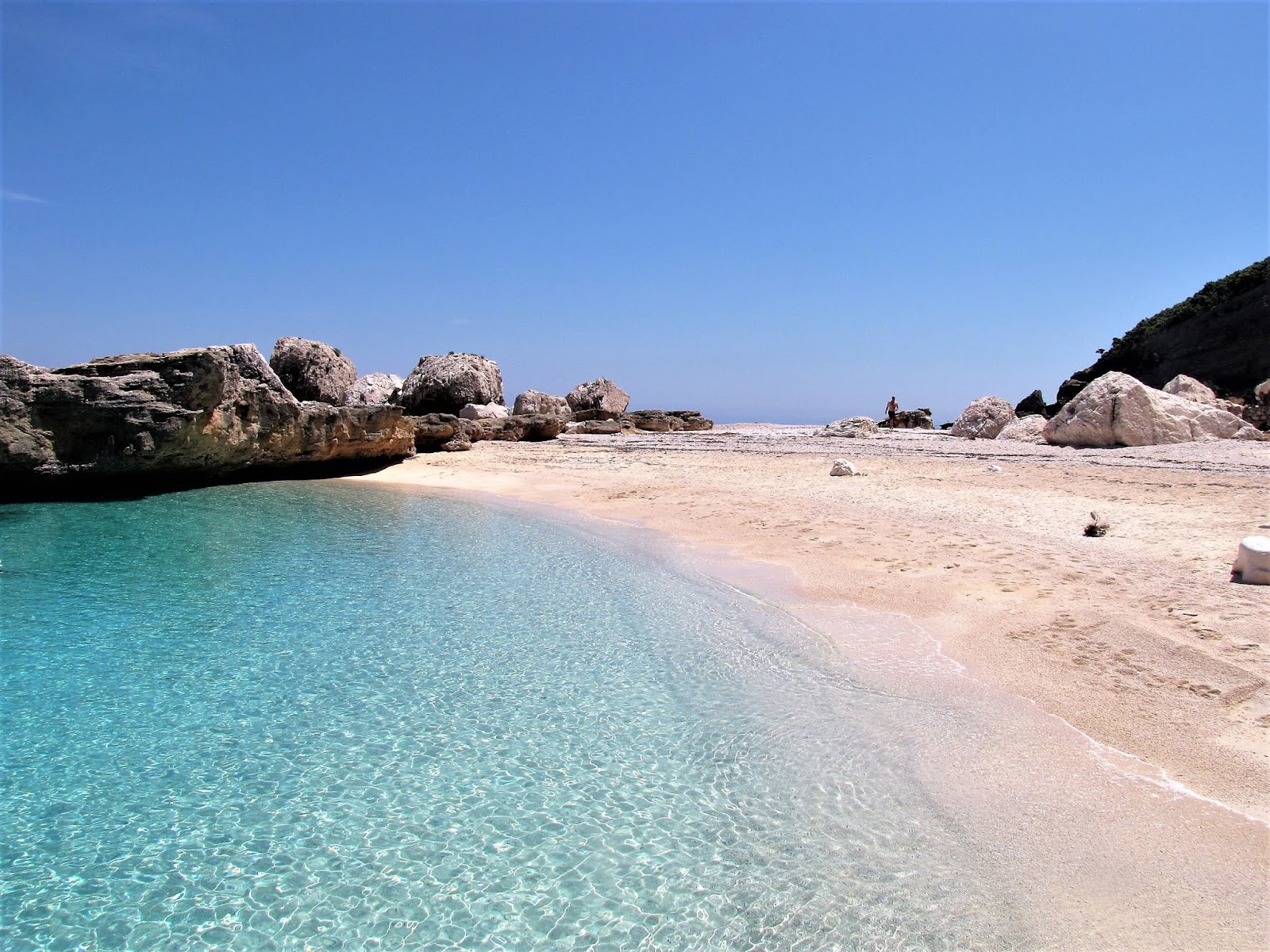 Photo of Cala Mariolu with very clean level of cleanliness