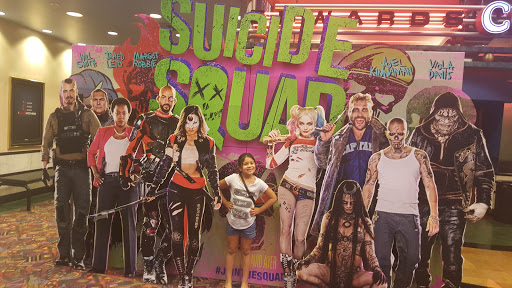 Movie Theater «Edwards Valencia 12 & IMAX», reviews and photos, 24435 Town Center Dr, Santa Clarita, CA 91355, USA