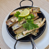 Plats et boissons du Restaurant de fruits de mer Ni vu, ni connu à Aigues-Mortes - n°5