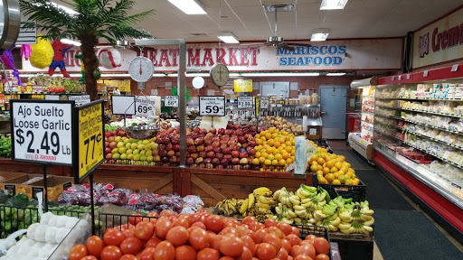 Supermarket «El Ahorro Supermarket», reviews and photos, 225 S Main St, Conroe, TX 77301, USA