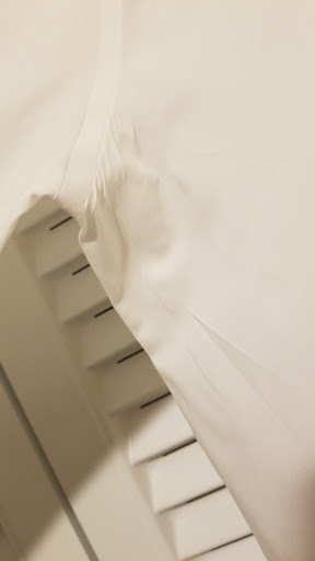 Dry Cleaner «Los Pinos Dry Cleaners», reviews and photos, 4222 W 16th Ave, Hialeah, FL 33012, USA