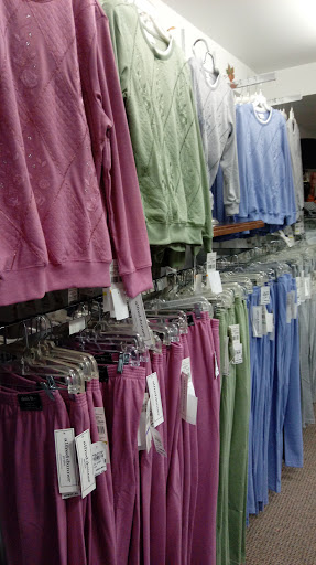 Outlet Store «Blair Corporation», reviews and photos, 220 Hickory St, Warren, PA 16366, USA