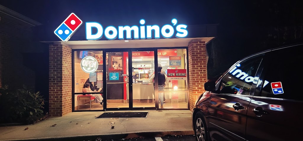 Domino's Pizza 22903