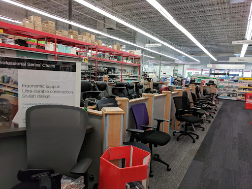 Office Supply Store «Staples», reviews and photos, 1104 W Broad St, Falls Church, VA 22046, USA