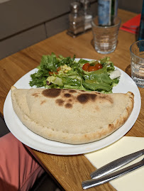 Calzone du Restaurant italien Del Arte à Saint-Benoît - n°2