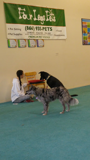 Pet Supply Store «Four Legs Pets Gilberts», reviews and photos, 133 E Higgins Rd, Gilberts, IL 60136, USA