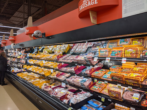 Supermarket «Giant Eagle Supermarket», reviews and photos, 27264 Lorain Rd, North Olmsted, OH 44070, USA