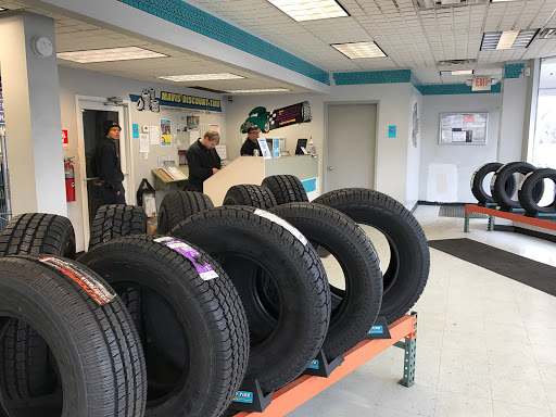 Tire Shop «Mavis Discount Tire», reviews and photos, 145 S Broadway, Saratoga Springs, NY 12866, USA