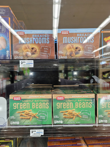 Supermarket «Giant Eagle Supermarket», reviews and photos, 873 Refugee Rd, Pickerington, OH 43147, USA