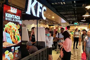 KFC Tiong Bahru Plaza image