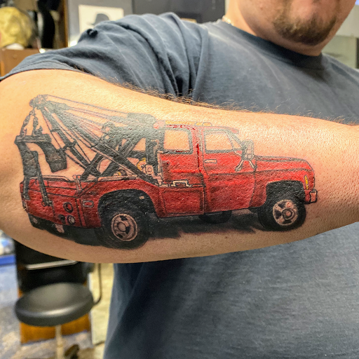 Tattoo Shop «PAS Tattoos», reviews and photos, 1735 E Ohio Pike, Amelia, OH 45102, USA