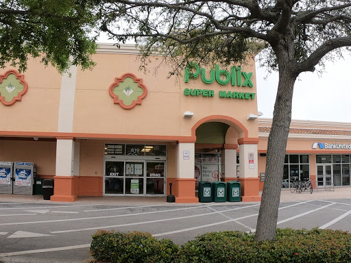 Supermarket «Publix Super Market at Harbor Oaks Shopping Center», reviews and photos, 619 S Ft Harrison Ave, Clearwater, FL 33756, USA