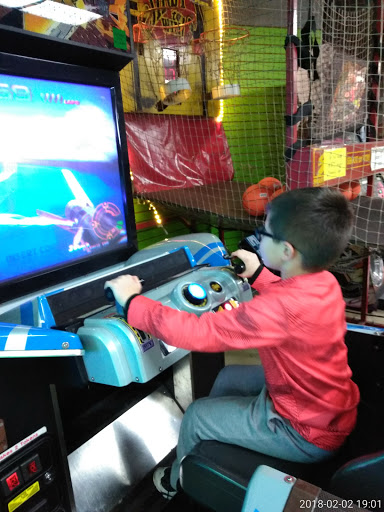 Amusement Center «Lightspeed Go-Karts & Laser Tag», reviews and photos, 4251 S 27th St, Greenfield, WI 53221, USA