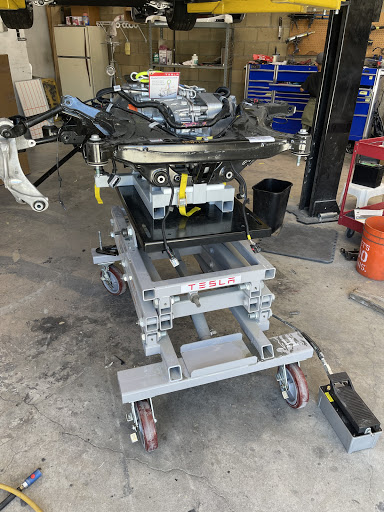 Auto Body Shop «VINTAGE AUTO BODY», reviews and photos, 3453 Empresa Dr, San Luis Obispo, CA 93401, USA