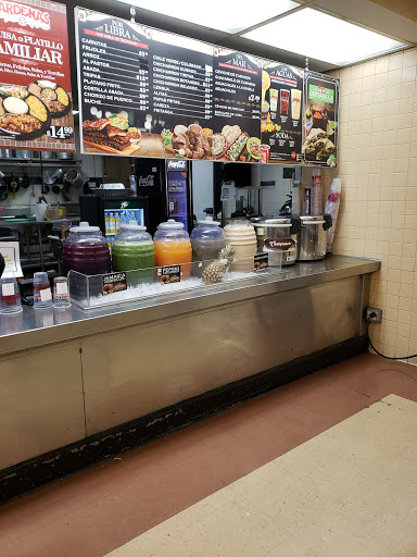 Shopping Mall «Rio Rancho Mall», reviews and photos, 2001 Garey Ave, Pomona, CA 91766, USA