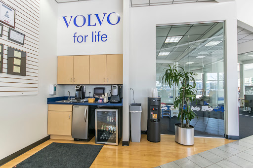 Car Dealer «Volvo Cars of Louisville», reviews and photos, 5 Swope Autocenter Dr, Louisville, KY 40299, USA