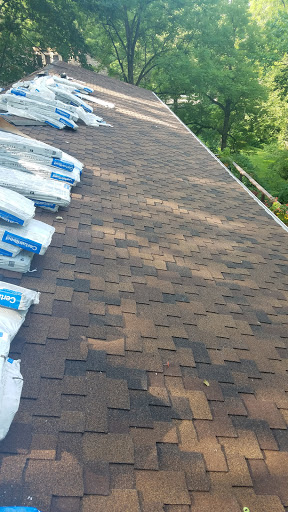 Roofing Contractor «EAS Roofing», reviews and photos, 1049 William Flinn Hwy, Glenshaw, PA 15116, USA