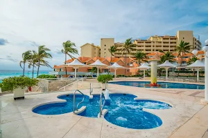 Wyndham Grand Cancun All Inclusive Resort & Villas image