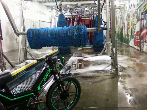 Car Wash «Quick Quack Car Wash - Roseville on Blue Oaks», reviews and photos, 1391 Blue Oaks Blvd, Roseville, CA 95678, USA