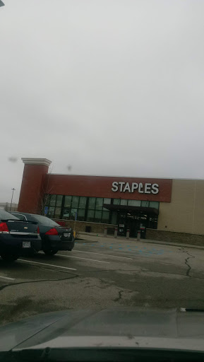 Office Supply Store «Staples», reviews and photos, 7800 Montgomery Rd #200, Kenwood, OH 45236, USA
