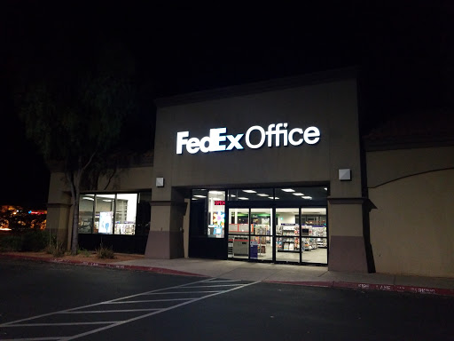 Print Shop «FedEx Office Print & Ship Center», reviews and photos, 1780 W Chandler Blvd, Chandler, AZ 85224, USA