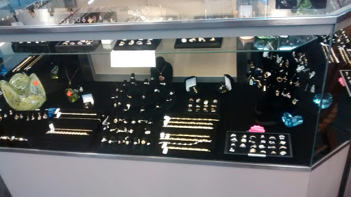 Pawn Shop «Humboldt Bay Trade & Pawn», reviews and photos, 1435 5th St, Eureka, CA 95501, USA