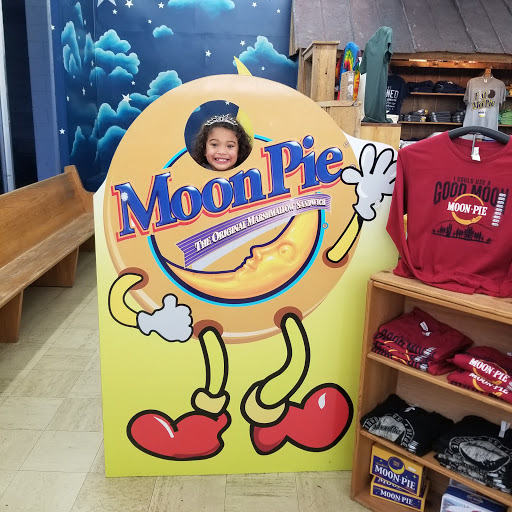 General Store «Moon Pie General Store and Original Book Warehouse», reviews and photos, 3127 Parkway, Pigeon Forge, TN 37863, USA