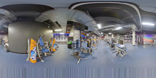 Health Club «Crunch - Norwood», reviews and photos, 3170 Webster Ave, Bronx, NY 10467, USA