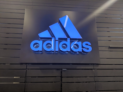 Sporting Goods Store «adidas Store Los Cerritos», reviews and photos, 239 Los Cerritos Center Suite F09B, Cerritos, CA 90703, USA
