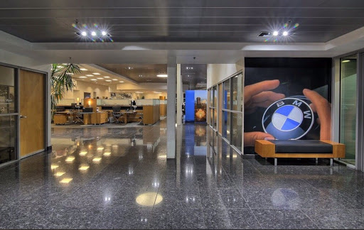 BMW Dealer «Chapman BMW On Camelback», reviews and photos, 830 E Camelback Rd, Phoenix, AZ 85014, USA