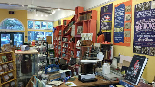 Cosmetics Store «Ladyburg Bath and Body Apothecary», reviews and photos, 726 Caroline St, Fredericksburg, VA 22401, USA