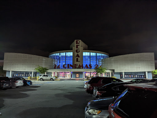 Movie Theater «Regal Cinemas Hollywood 24 @ North I-85», reviews and photos, 3265 Northeast Expy, Chamblee, GA 30341, USA