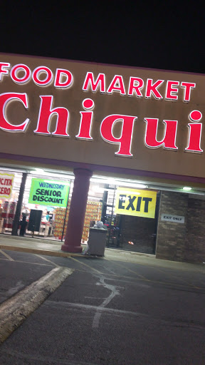 Grocery Store «Supermercado La Chiquita», reviews and photos, 133 W Roosevelt Rd, West Chicago, IL 60185, USA