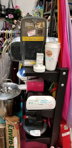 Shopping Mall «Sun-Vet Mall», reviews and photos, 5801 Sunrise Hwy, Holbrook, NY 11741, USA