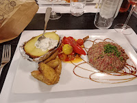 Steak tartare du Restaurant français La Petite Cour à Narbonne - n°1