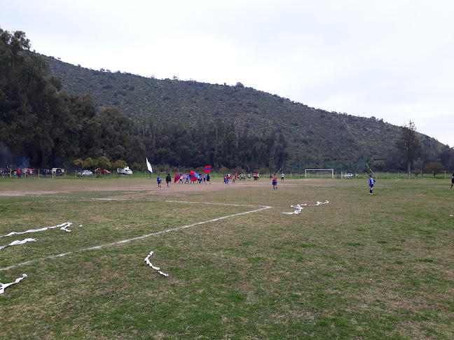 Opiniones de Cancha Santa Loreto en Buin - Campo de fútbol