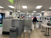 Leah's Laundromat on the Q - Photo 4 - Car repair in Kansas City, KS, Kansas City