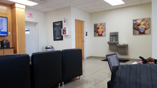 Used Car Dealer «Wade Ford Pre Owned Vehicle Center», reviews and photos, 3817 S Cobb Dr SE, Smyrna, GA 30080, USA