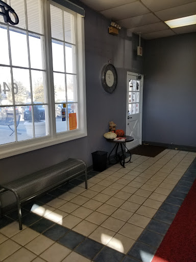 Dry Cleaner «Valley Mall Cleaners», reviews and photos, 6403 Shiplett Blvd, Burke, VA 22015, USA