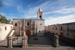 Iglesia de San Agustín image