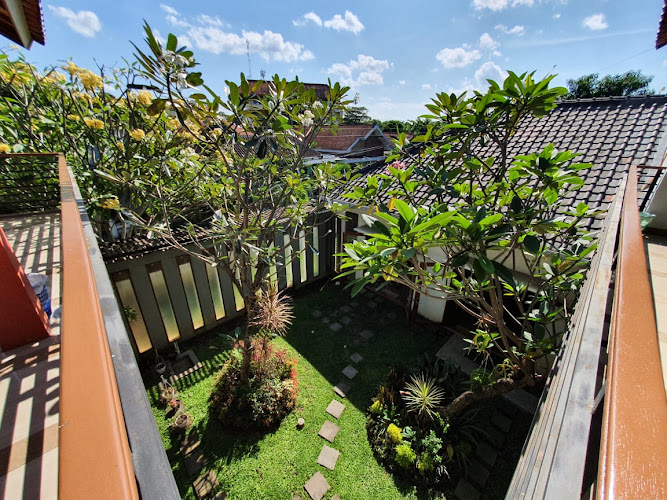 Rumah Eyang Tardjo Syariah