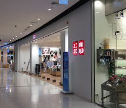 UNIQLO CentralPlaza Nakhon Ratchasima Store photo