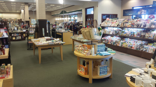 Book Store «Barnes & Noble», reviews and photos, 7700 NE 4th Plain Blvd Vancouver Plaza, Vancouver, WA 98662, USA
