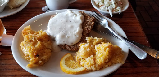 American Restaurant «Cracker Barrel Old Country Store», reviews and photos, 1162 Wayne Ave, Chambersburg, PA 17202, USA