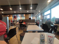 Atmosphère du Restaurant KFC Lille Seclin - n°7