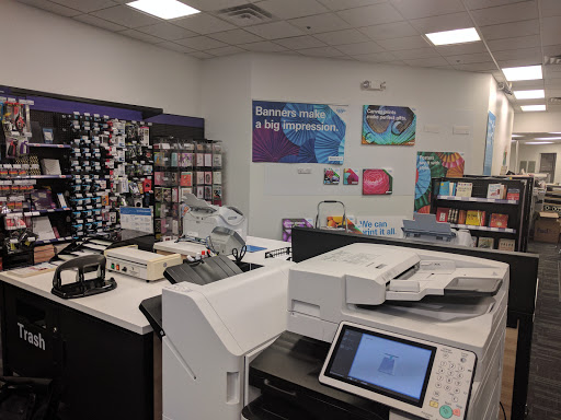 Print Shop «FedEx Office Print & Ship Center», reviews and photos, 1194 El Camino Real, Menlo Park, CA 94025, USA