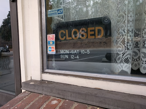 Quilt Shop «Thistle Dew Quilt Shoppe», reviews and photos, 10127 Fair Oaks Blvd, Fair Oaks, CA 95628, USA