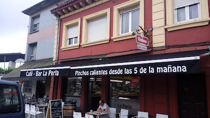 Bar La Perla - Av. de Gijón, 148, 33460 Avilés, Asturias, Spain
